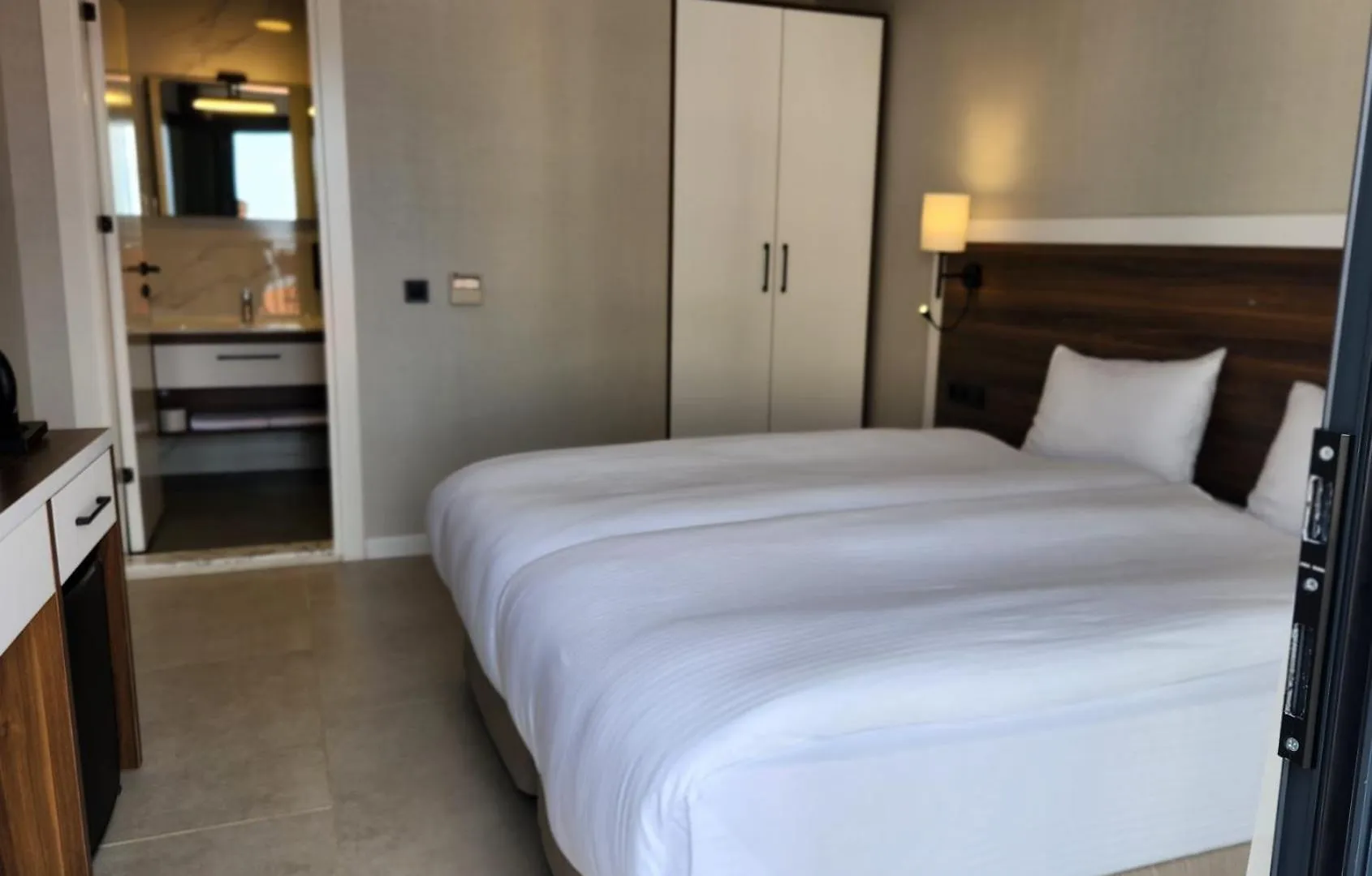 Lulubay Rooms & Suites 쿠사다시