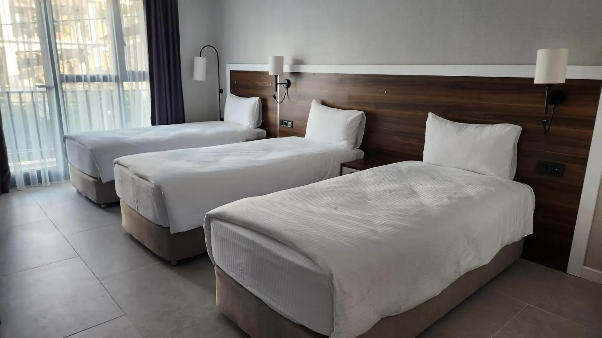 Lulubay Rooms & Suites 쿠사다시 호텔